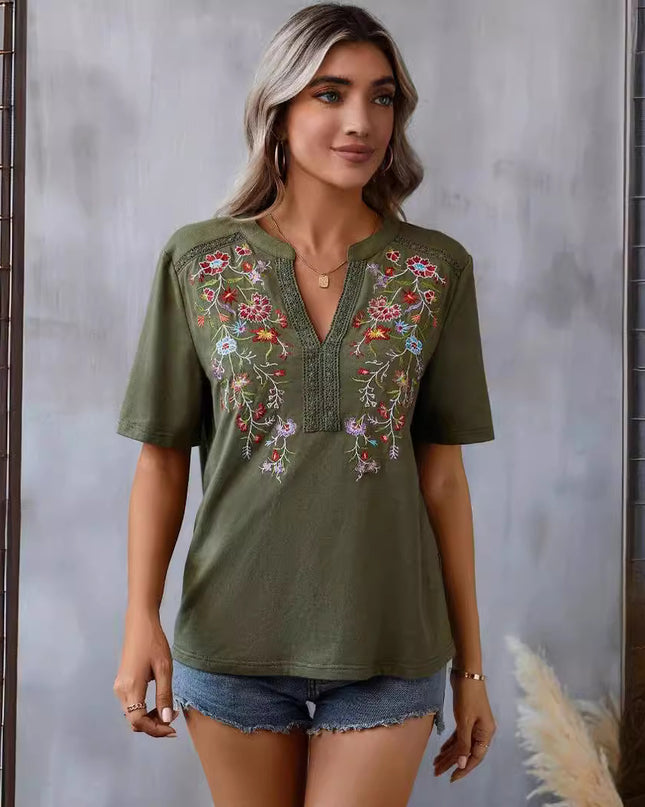 Floral Embroidery Lace-Collar Blouse