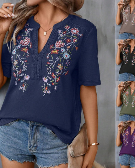 Floral Embroidery Lace-Collar Blouse
