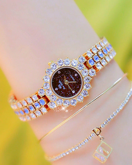 Women's Luxury Quartz Watch & Bracelet Set