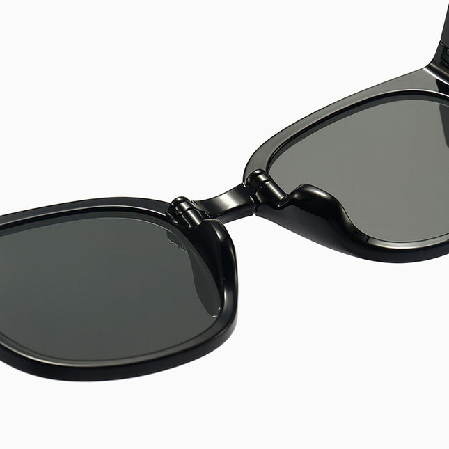 Foldable UV400 Sunglasses – Polarized & Standard | Travel-Ready