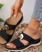 Black / US 6