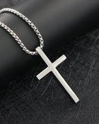 Cross [titanium steel keel chain]]